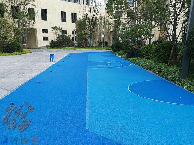 惠州花園藍色透水混凝土項目